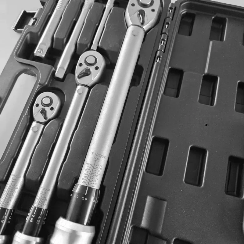 1/4" 2-24N.M 3/8" 5…