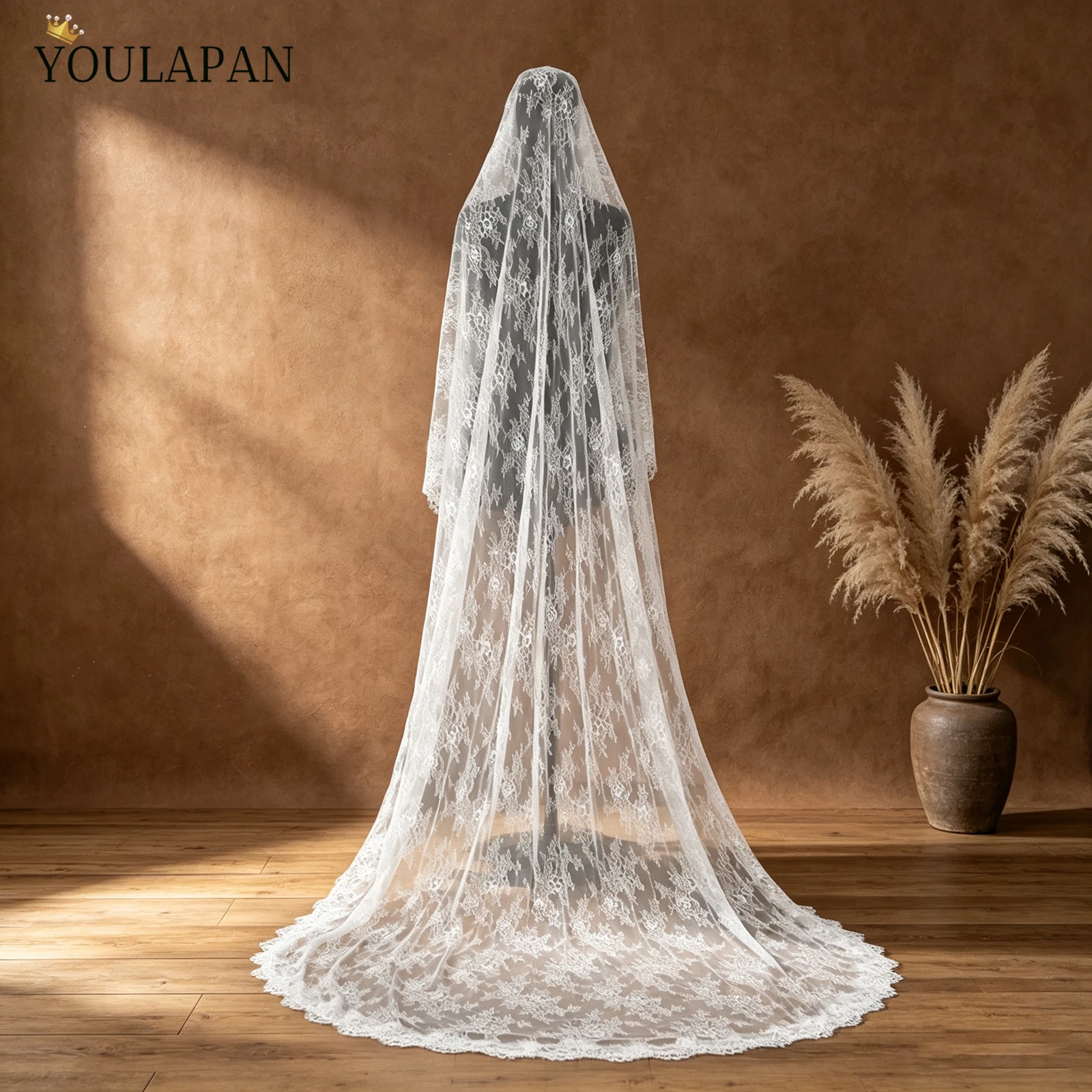 TOPQUEEN Mantilla de Encaje Español, Voile de MariéE con Borde de Encaje Largo, Accesorios Románticos de Encaje de Pestañas, Vestido de Novia de Lujo V387