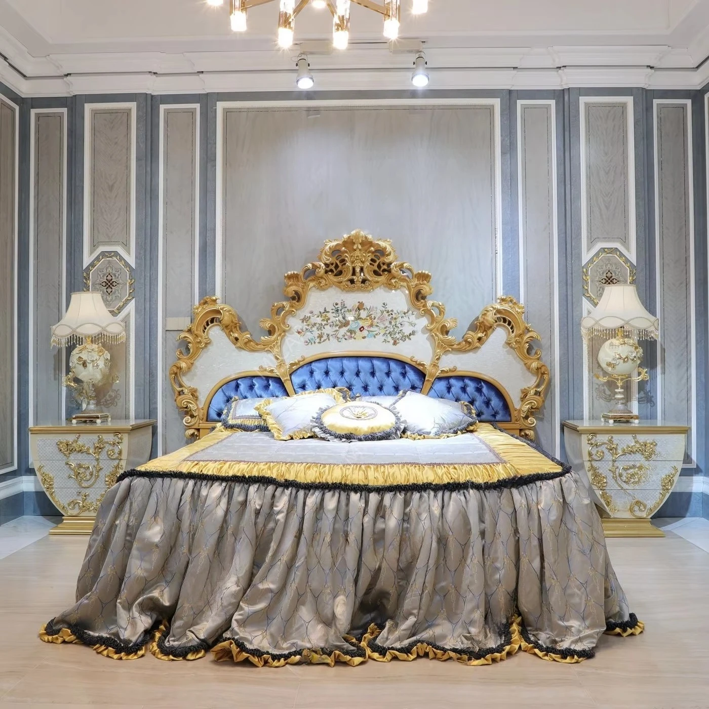

Luxury Baroque Classic Design Solid Wood king Size Bed Room Furniture Master Bedroom Set
