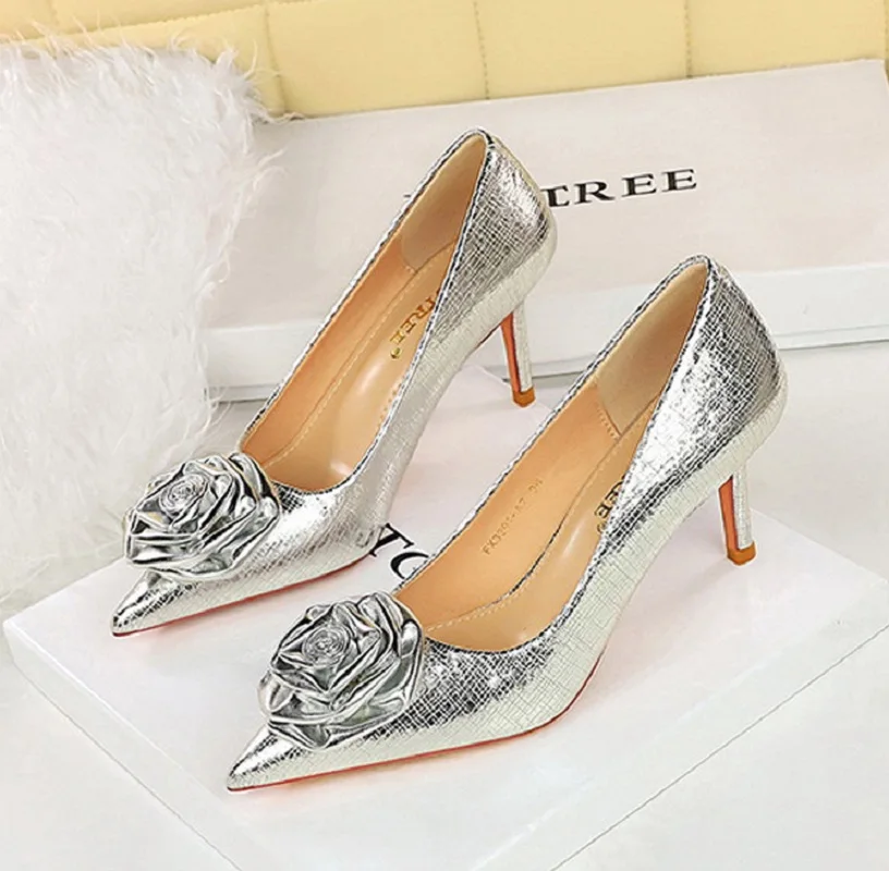 BIGTREE Patent Leather Flowers Women Pumps Sexy Pointed Toe Thin Low Heels Wedding Elegant Party Shoes Zapatos Mujer