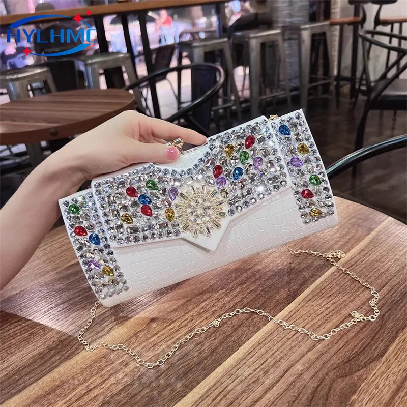 

Crocodile Pattern Leather Women Clutch Bag Cell Phone Purses Envelope Bag Fashion Diamonds Evening Shoulder Crossbody Chain Bags