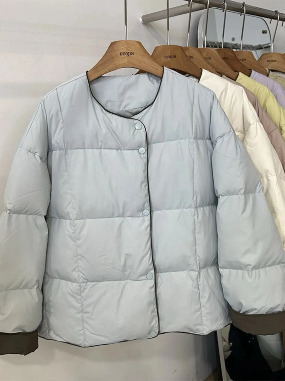 

Korean Style Color Block Sleeve Cap round Neck Thickened Cotton Jacket Women's Fashion Winter Coat Trendy Small Size