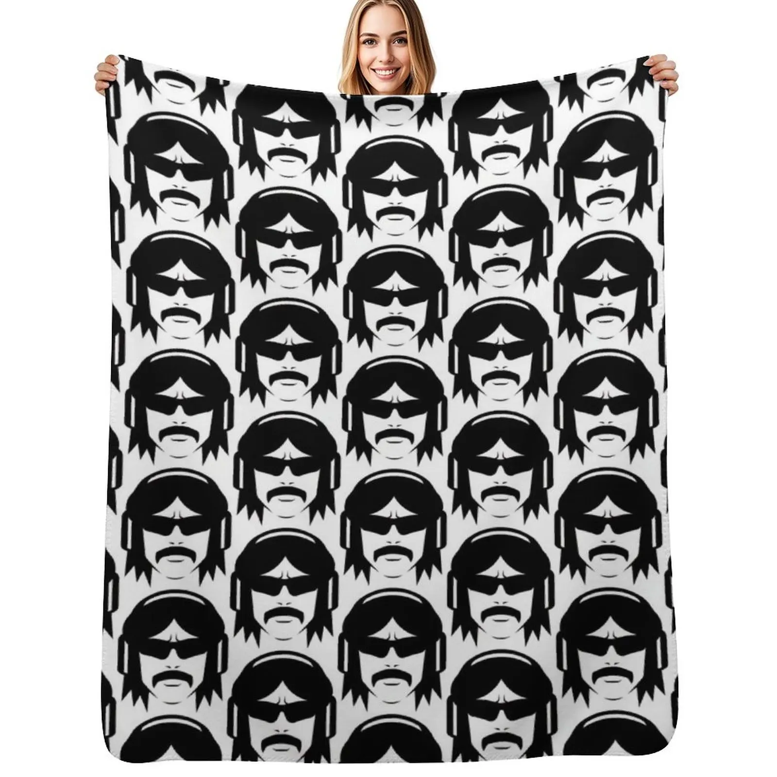 dr.disrespect Throw Blanket Warm Loose Decorative Sofas Hair Beautifuls Kid'S Blankets