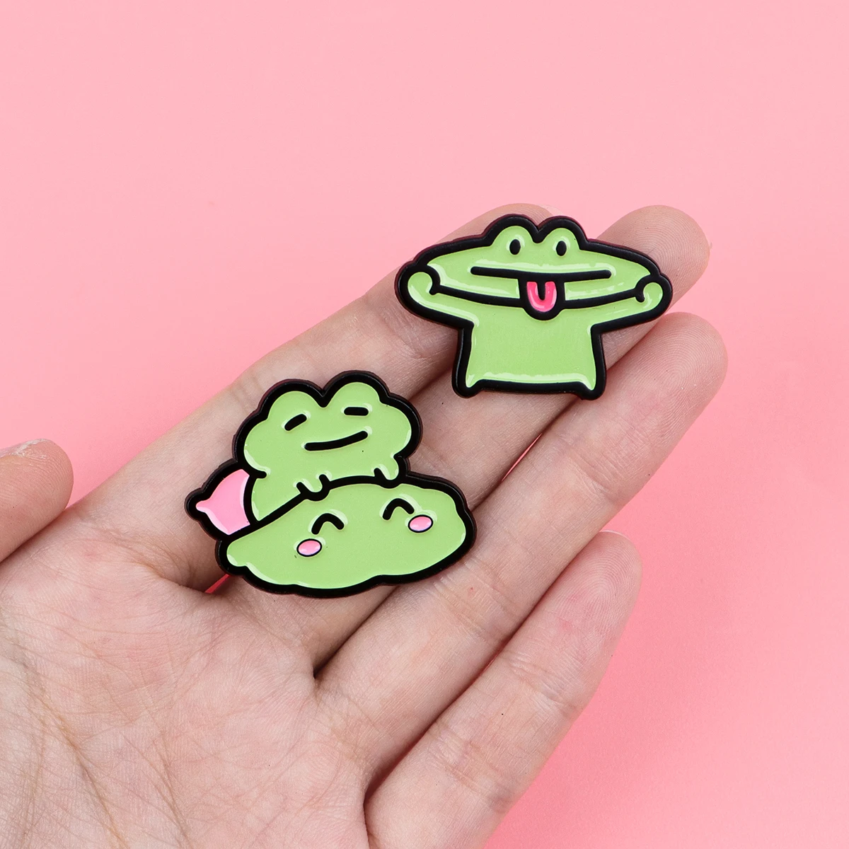 Frog Funny Cartoon Enamel Pin Kawaii Lapel Bag Pins Animal Badges on Backpack Brooch for Clothes Jewelry Gifts for Friends