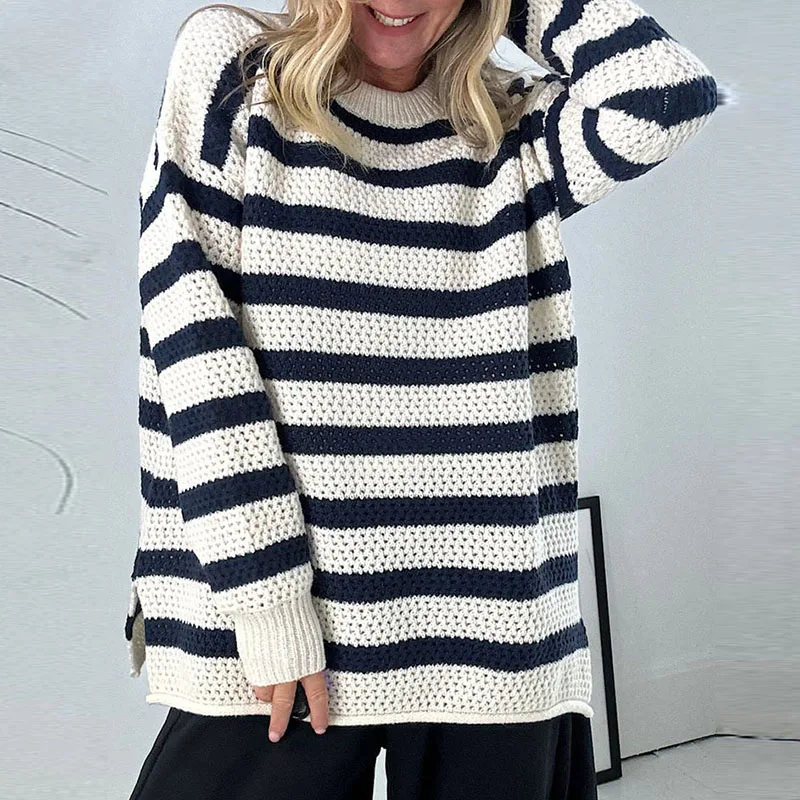 เสื้อไหมพรมคอโอพิมพ์ลายทางลำลอง แขนยาวทรงหลวม สไตล์สตรีทแฟชั่น สำหรับฤดูใบไม้ร่วงและฤดูหนาว ดีไซน์เว้าลายฉลุ