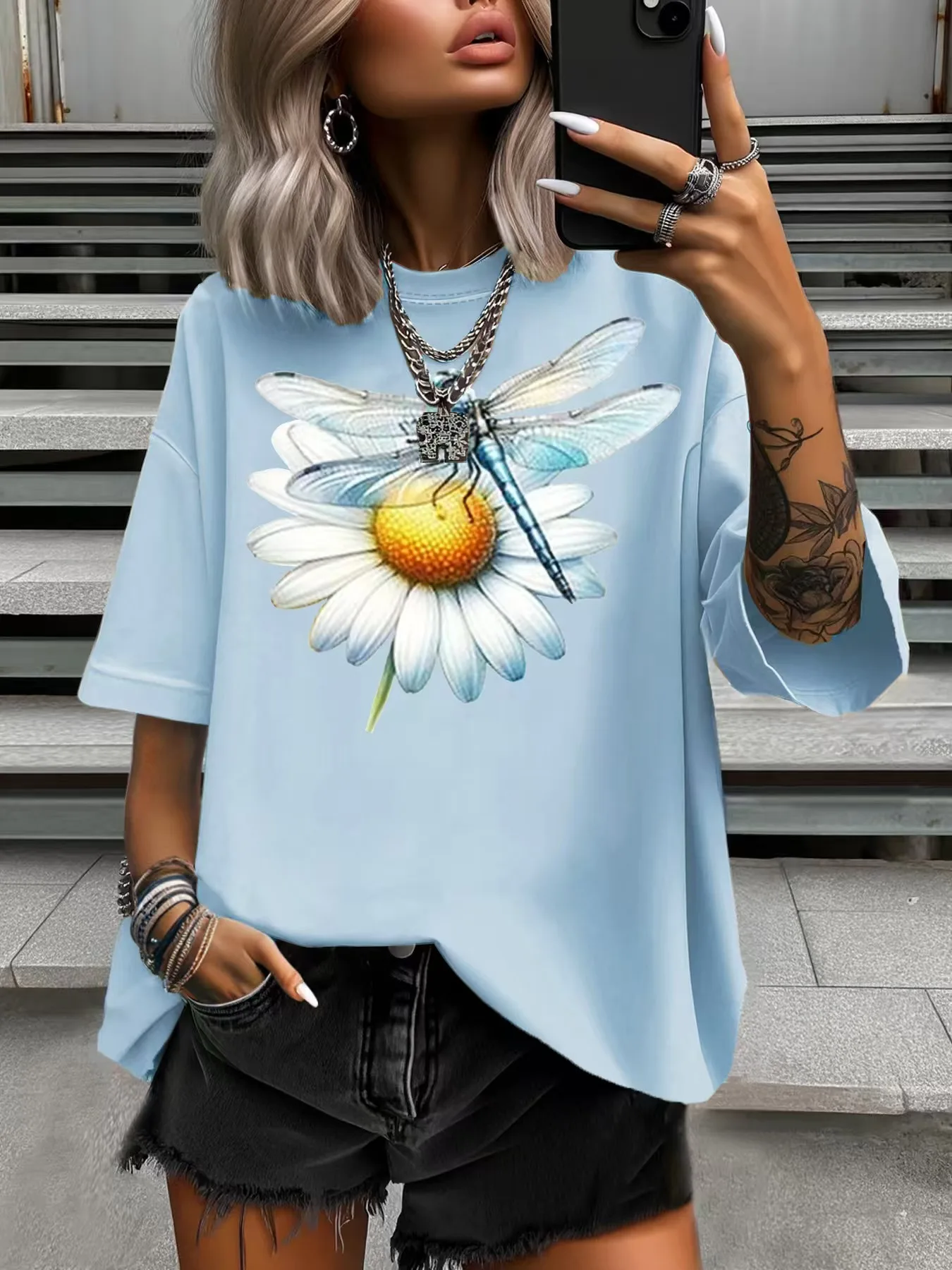 ฤดูร้อนผู้หญิง PLUS ขนาดเสื้อยืด Original Design DRAGONFLY ดอกทานตะวันสีขาวพิมพ์ผู้หญิงสบายๆรอบคอเสื้อแขนสั้น