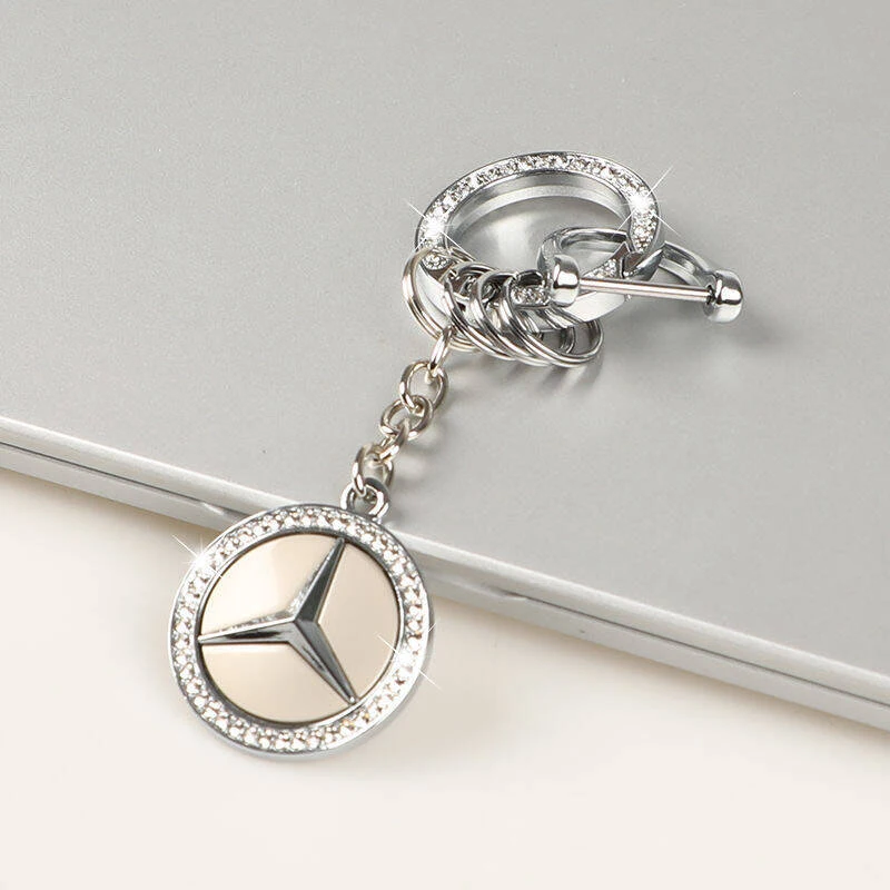 

Car Emblem Keychain Gift Keyring Metal Car Accessories For Mercedes Benz W222 W203 W206 W220 W205 W211 W212 W201 W210 W108 GLC