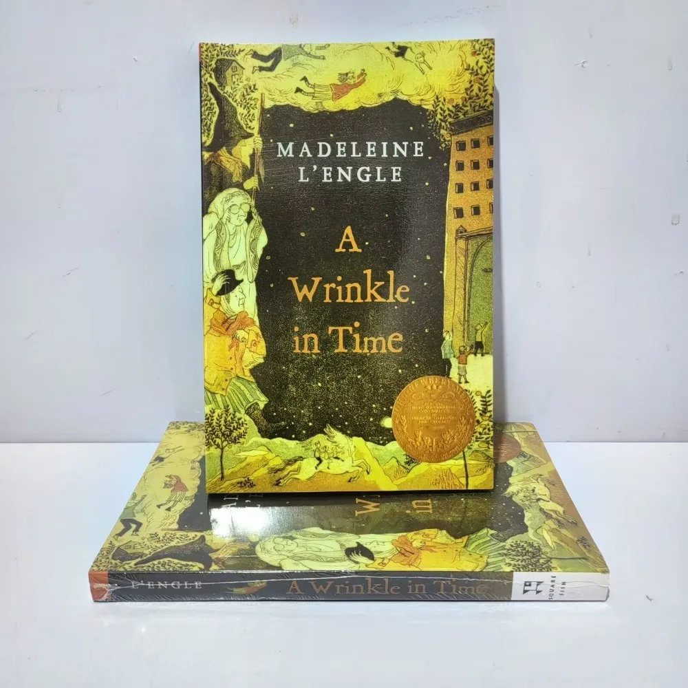 

A Wrinkle in Time Newbery Literary Fiction English Version Novel Book Story