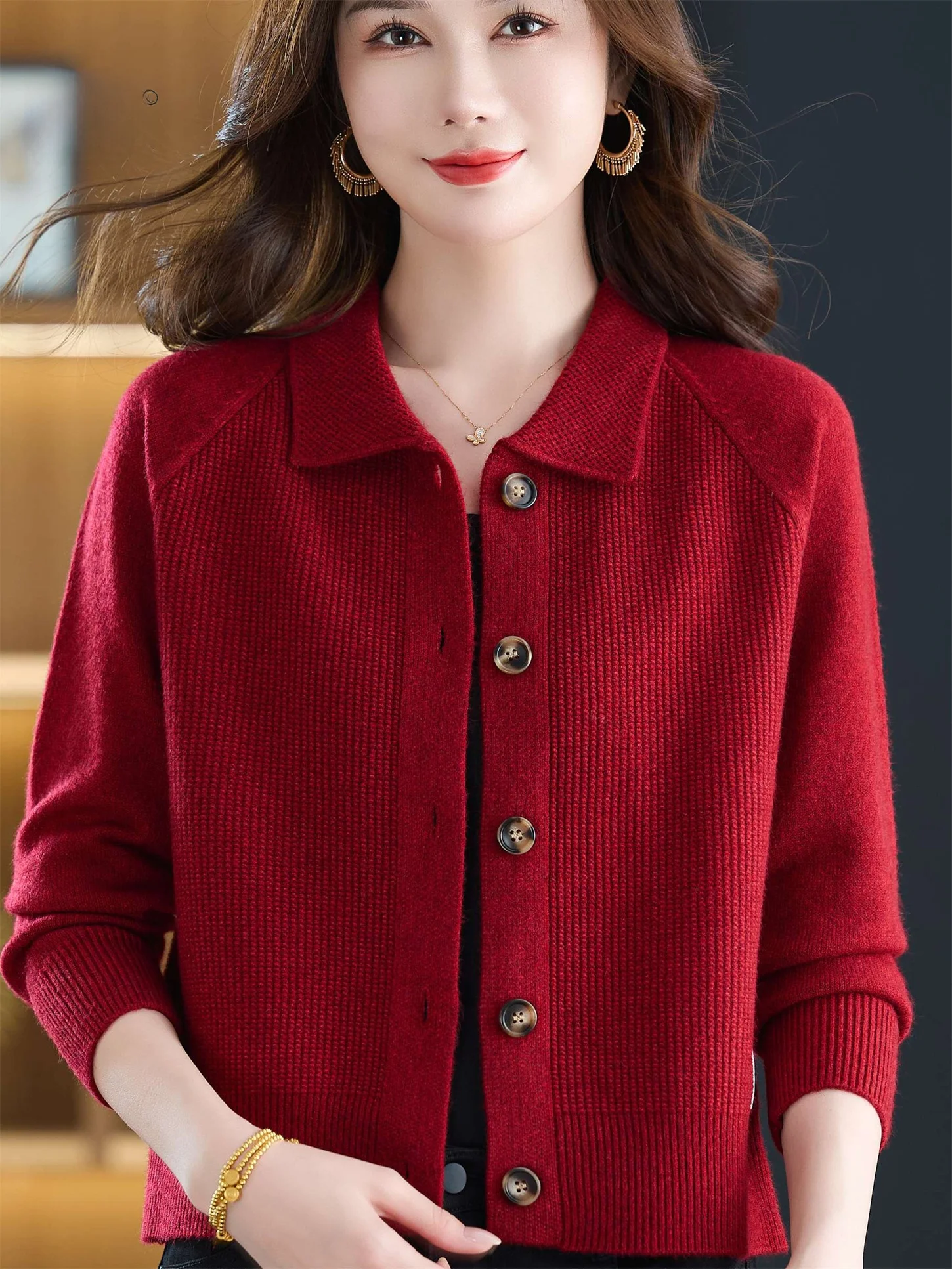 

Faionable Knitted Open Cardigan Loose Fit Collared Base Layer Outerwear for Middle-Aged Women Breathable Casual Wear