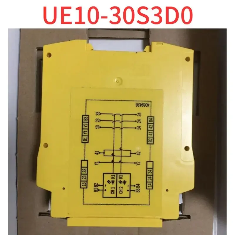 

Brand New Safety relay UE10-30S3D0
