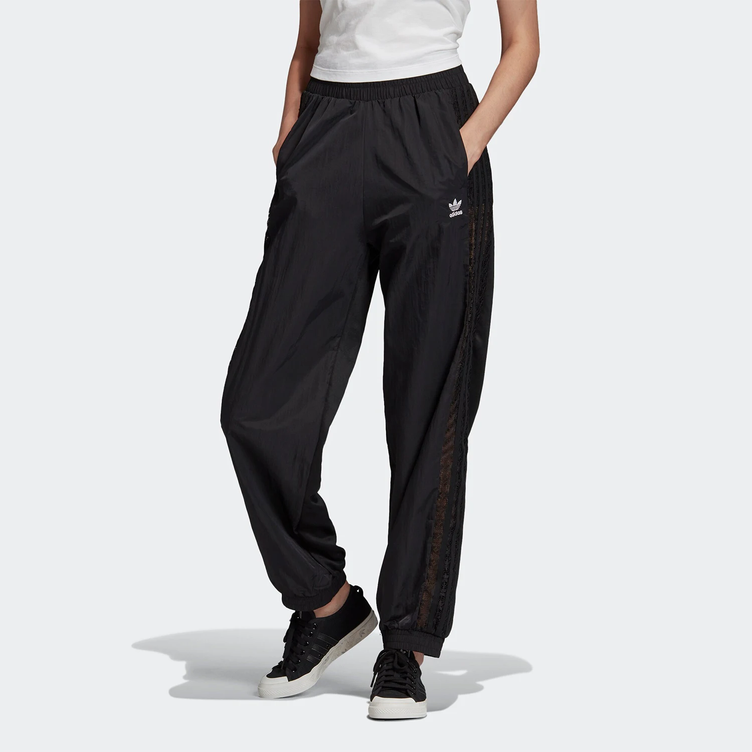 Adidas Authentic New Season Three Stripes Women's Tapered Hollow Sports Pants FM1759
