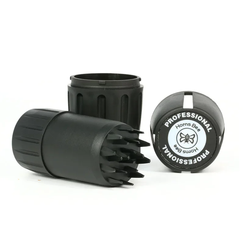 Wine Barrel Tobacco Grinder ABS Tobacco Storage Box Manual Grinder Jar Spice Herb Crusher Smoking Accessories