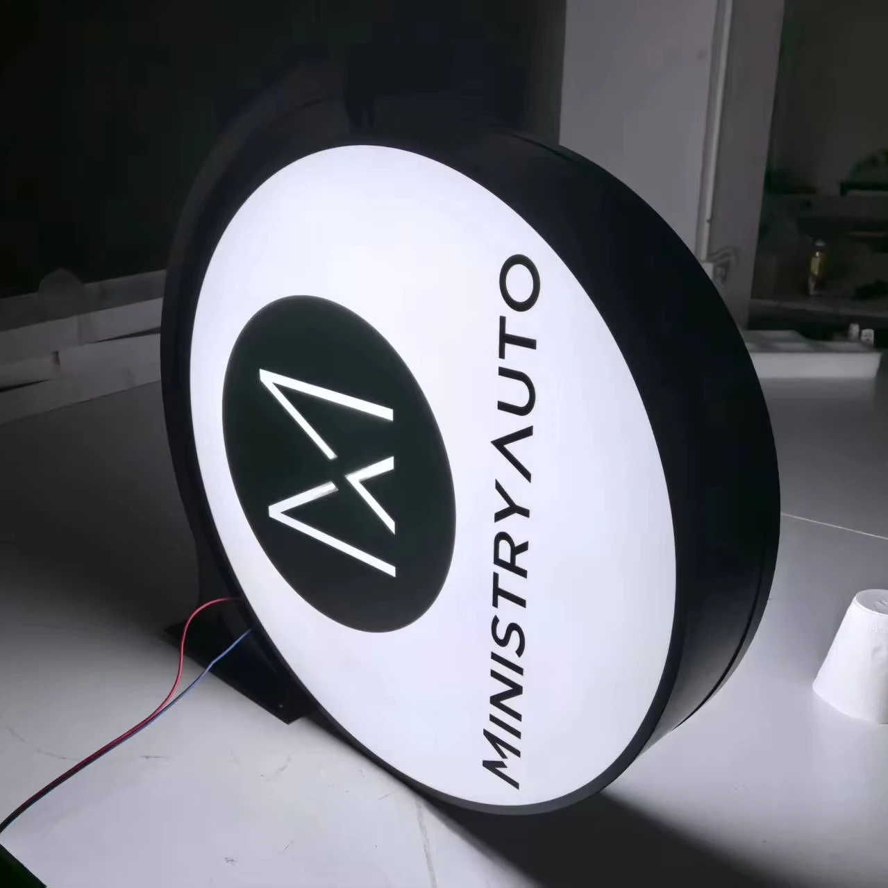 Low Power Indoor And Outdoor Led Light Boxes For Displaying Mall Company Bar Signs And Hanging Plaza Advertisements