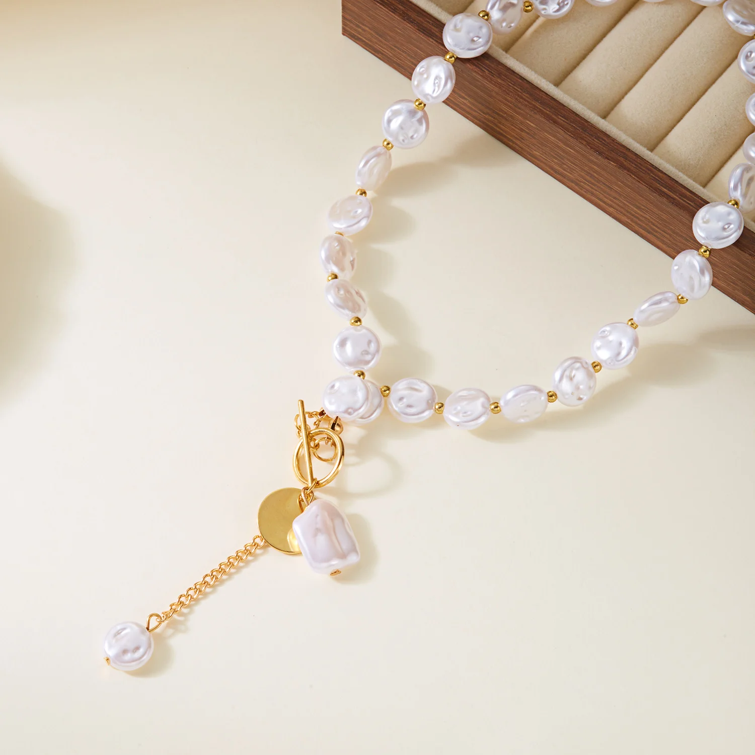 Elegante Imitation Perle Perlen Anhänger Halsketten für Frauen Einfache Unregelmäßige Perle Quaste Halsketten Damen Schmuck Hochzeit Geschenke – Detail 7