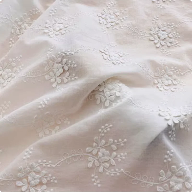 

White Embroidered Polyester Cotton Cloth Fabric For Clothing Fabrics