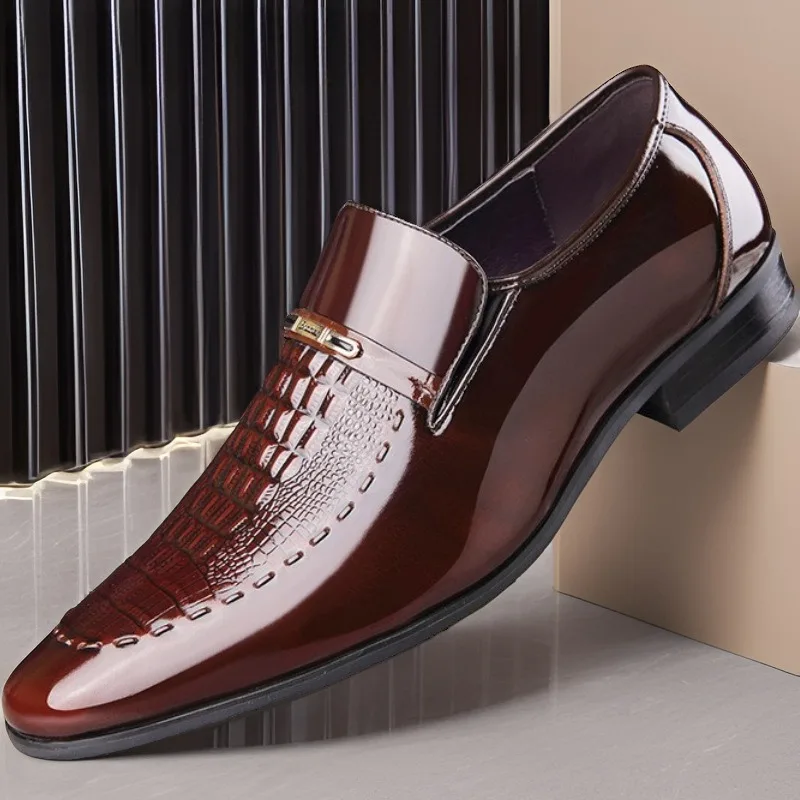 

Retro Men Leather Shoes British Style Business Prom Party Formal Shoes for Men Square Heel Flat Casuals Zapatos Hombre Plus Size