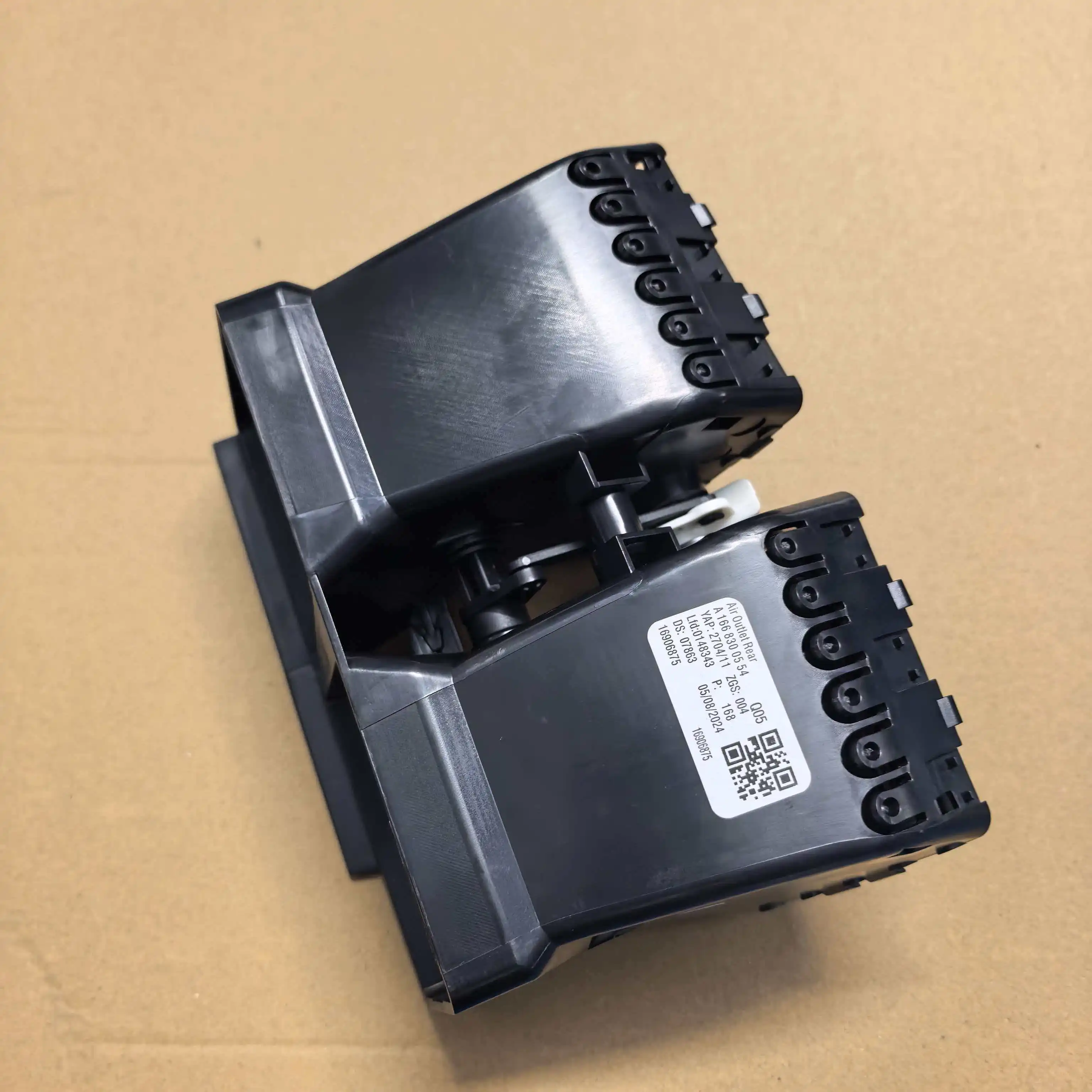 For Mercedes W166 W292 Car Rear Air Conditioner AC Vent Grille Outlet Complete Assembly For Benz ML GL GLE GLS Class 1668300554