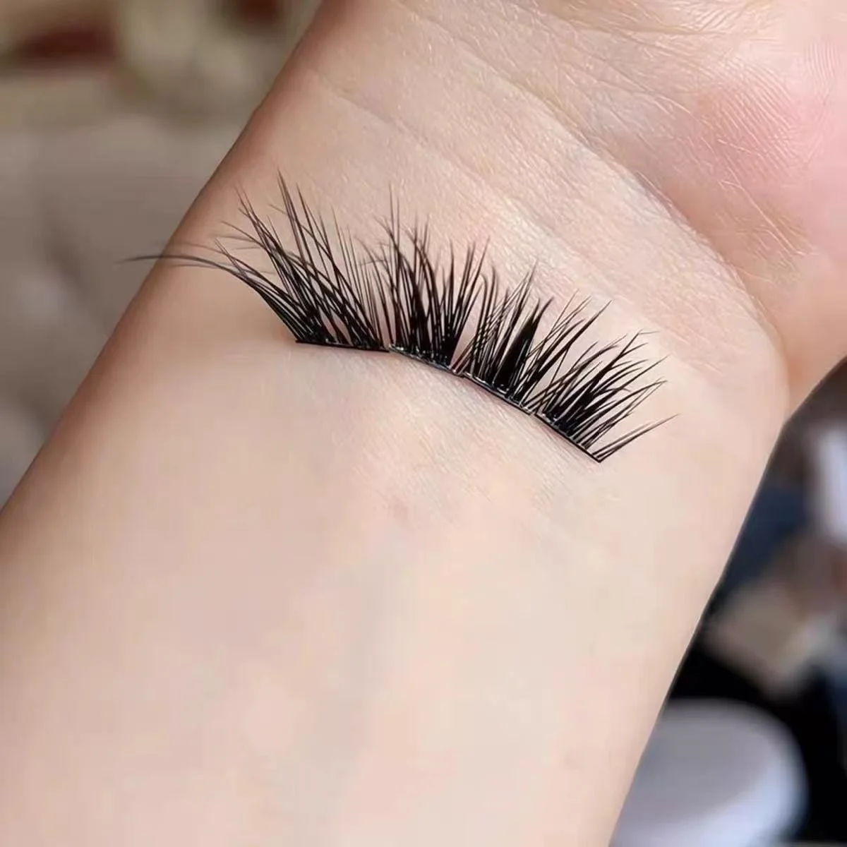 WINKLURE 10 Reihen D-Curl Manga Wimpern-Cluster, Fox Cat Cluster Wimpern, Natürlicher Look, Cosplay Anime-Stil Wimpernverlängerungen, Flauschig – Detail 7