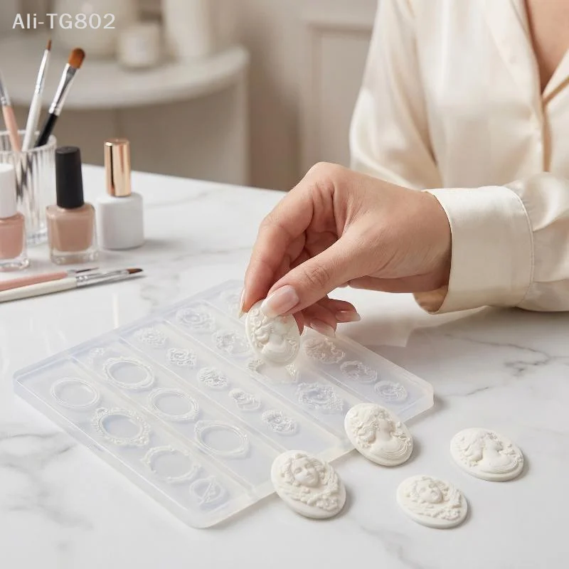 1Pcs European Style Gypsum Statue 3D Relief Nail Art DIY Decoration High Transparent Special Silicone Nail Mold