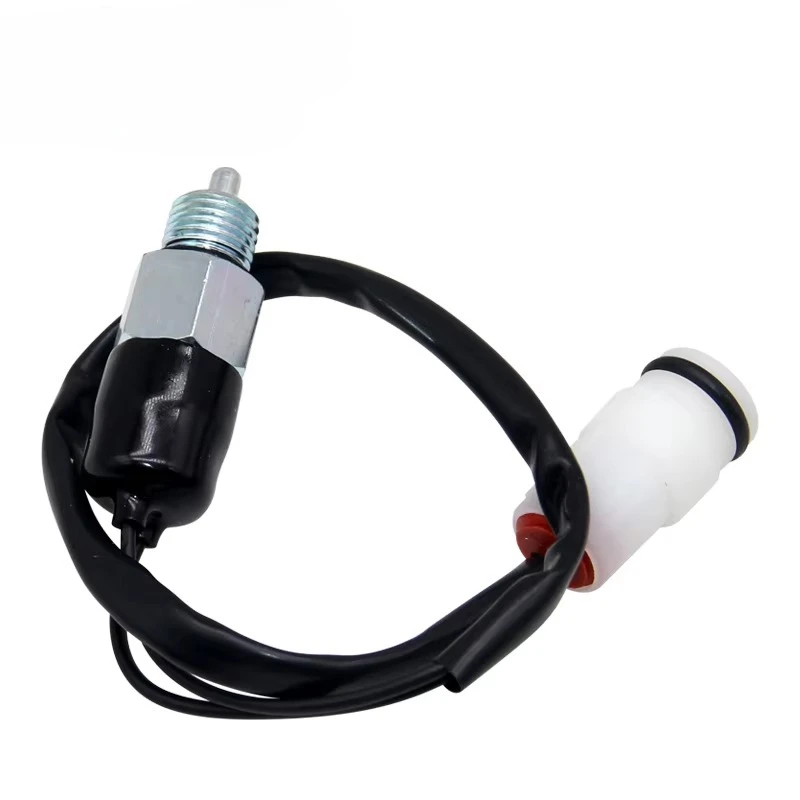 37610-84100-000 5pcs Car Engines Reversing Light Switch for SUZUKI OEM 37610-84100 3761084100 High Quality Accesorios Para Auto