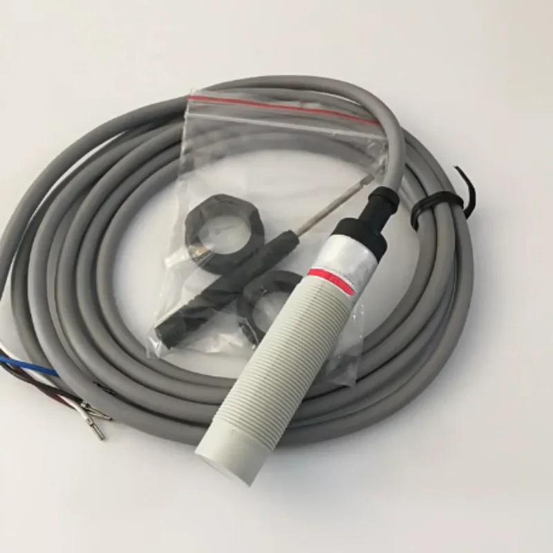 Brand new genuine proximity switch  CR12XCF04DNOY  CR12XCF04DNCY  CR12XCF04DPOY  CR12XCF04DPCY  CR18XSCN12DNOY  CR18XSCN12DNCY