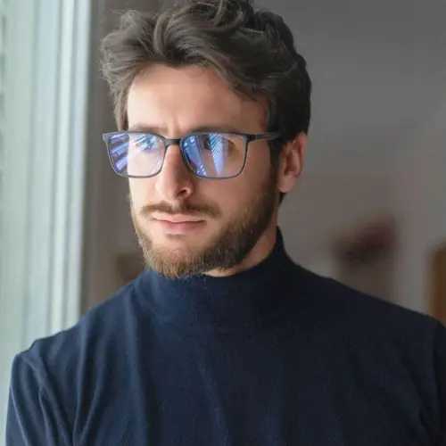 ZENOTTIC Gafas de lectura de luz azul de moda para hombres, lectores de montura cuadrada deportiva, gafas de computadora antideslumbrantes