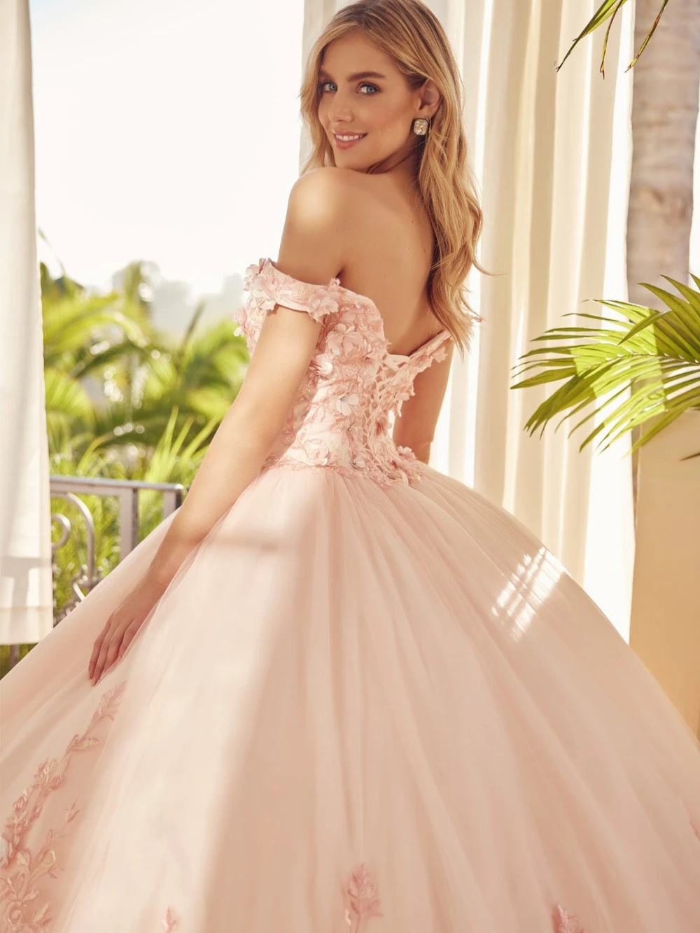 Charming Appliques 3D Flower Quinceanrra Prom Dresses Elegant Off The Shoulder Princess Long Pink Sweet 16 Dress Vestidos