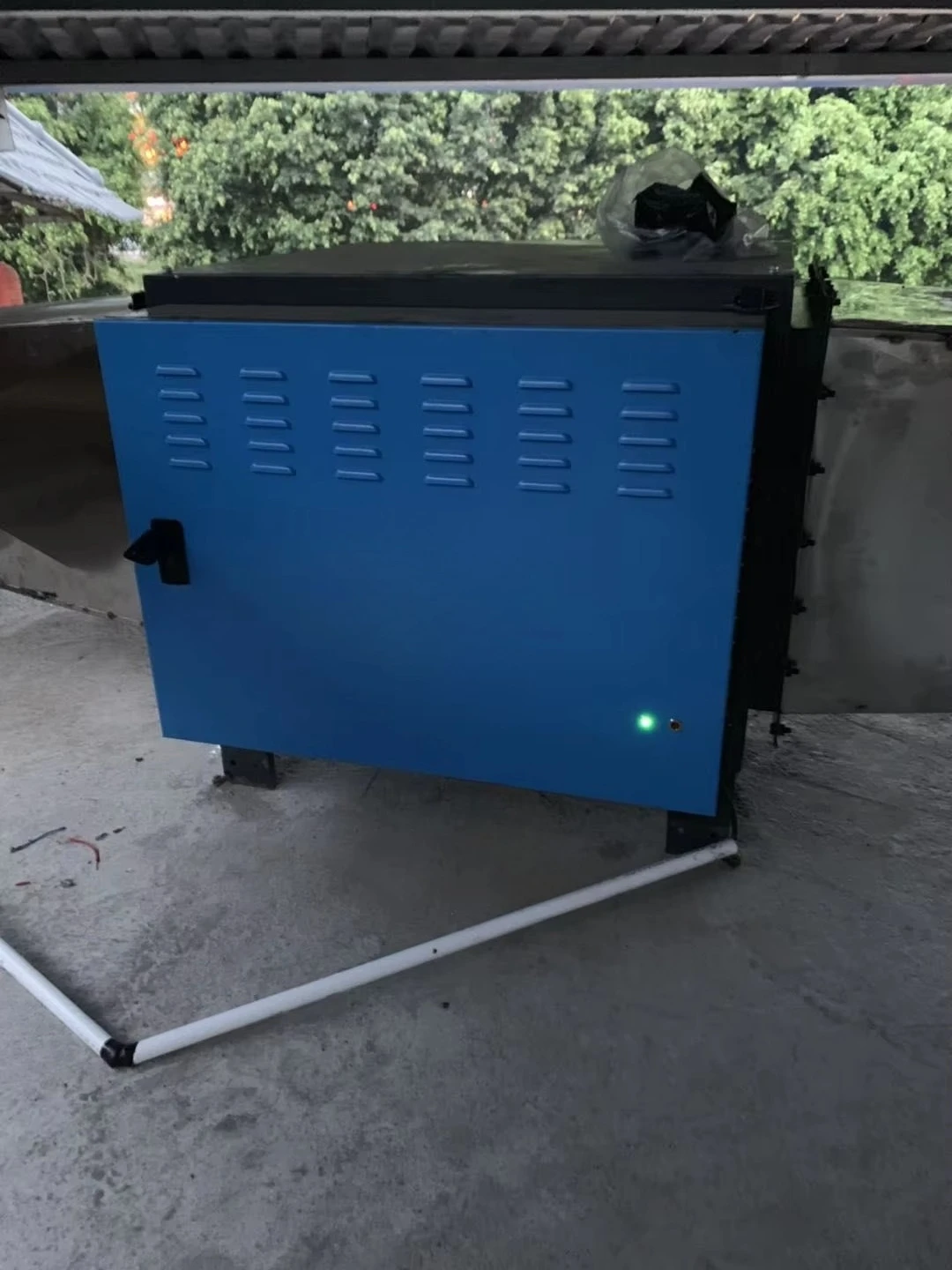 

Disposal Machinery Electrostatic Air Purifiers with Oil and Odor Filter Air Cleaners