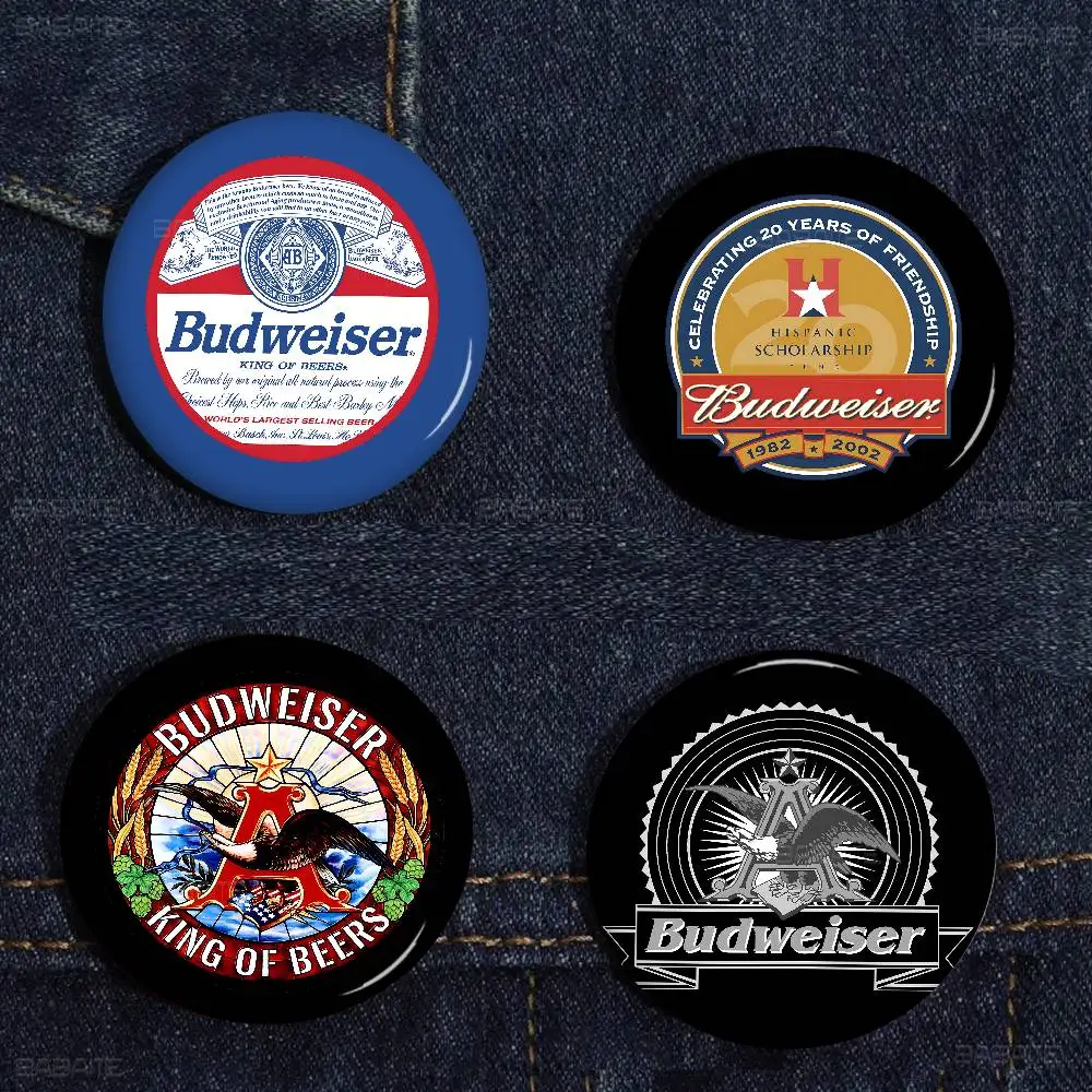Beer Brand B-Budweiser Logo Creative Pins Funny Faces Round Snap-in Brooch Badge Backpack Hat Accessories Jewelry Gifts
