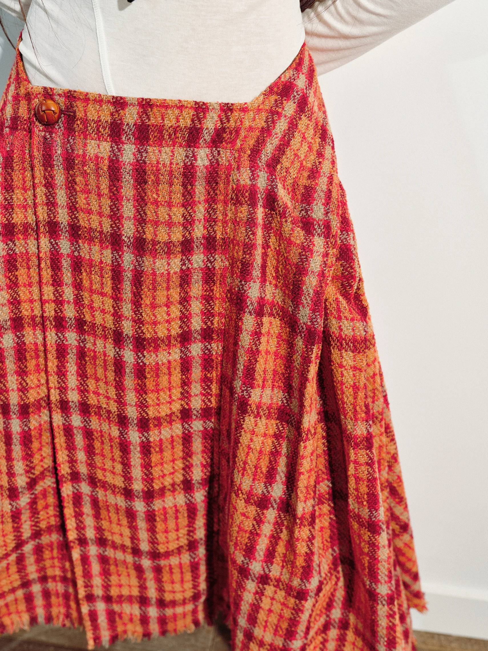 VERMO Vintage Orange Red Plaid Woolen Skirt Asymmetric Hem Low Waist Folded Design Three Dimensional Tailoring Ladies Skirt