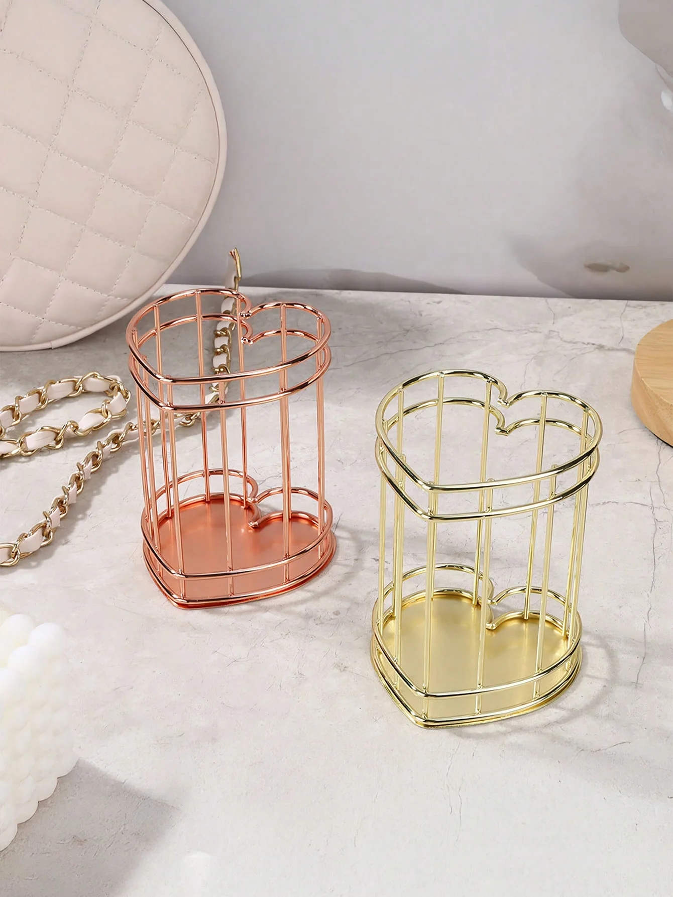1pcs Gold Metal Pen Holder Suitable for Desk, Makeup Brush Cup, Pencil Holder, Office and Home Organizer