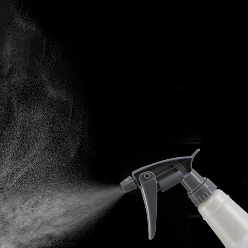 800 مللي زجاجة رذاذ المحمولة إعادة الملء بولي ايثيلين/البلاستيك حاوية فارغة البخاخة قابل للتعديل فوهة لسيارة حديقة الري