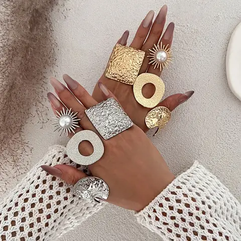 Vintage Hammered Open Rings for Women Sun Pearl Geometric Hollow Wide Band Ring Set Bohemian Finger Rings Party Jewelry