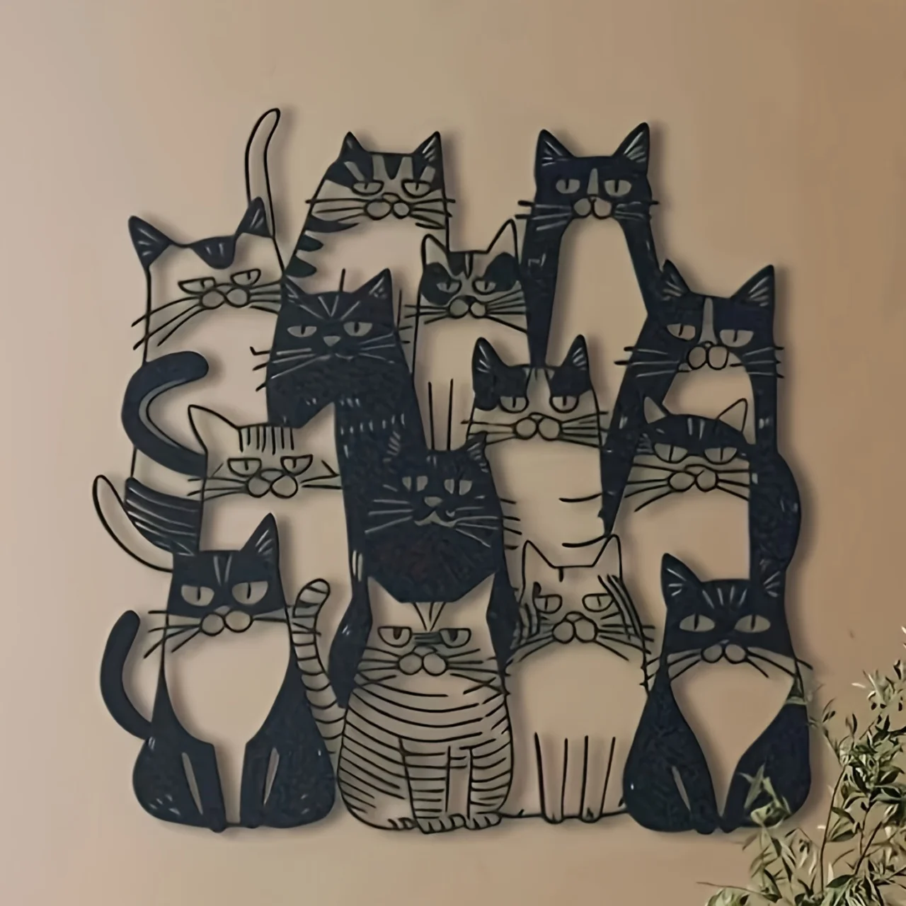 2D Cat-Shaped Metal Wall Art, Funny Cartoon Animal Sign for Home and Youngsters Room Decor, Christmas Decor