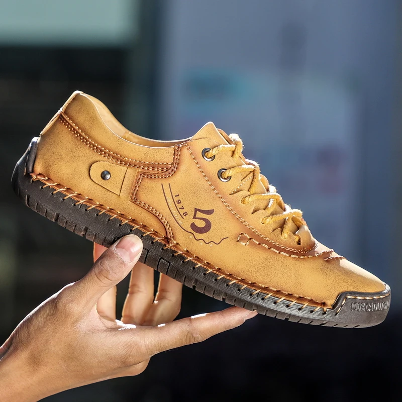 

High Quality Men's Casual Shoes Handmade Leather Loafers Male Comfortable Soft Sole Walking Shoes Non-slip Men Sneakers Big Size