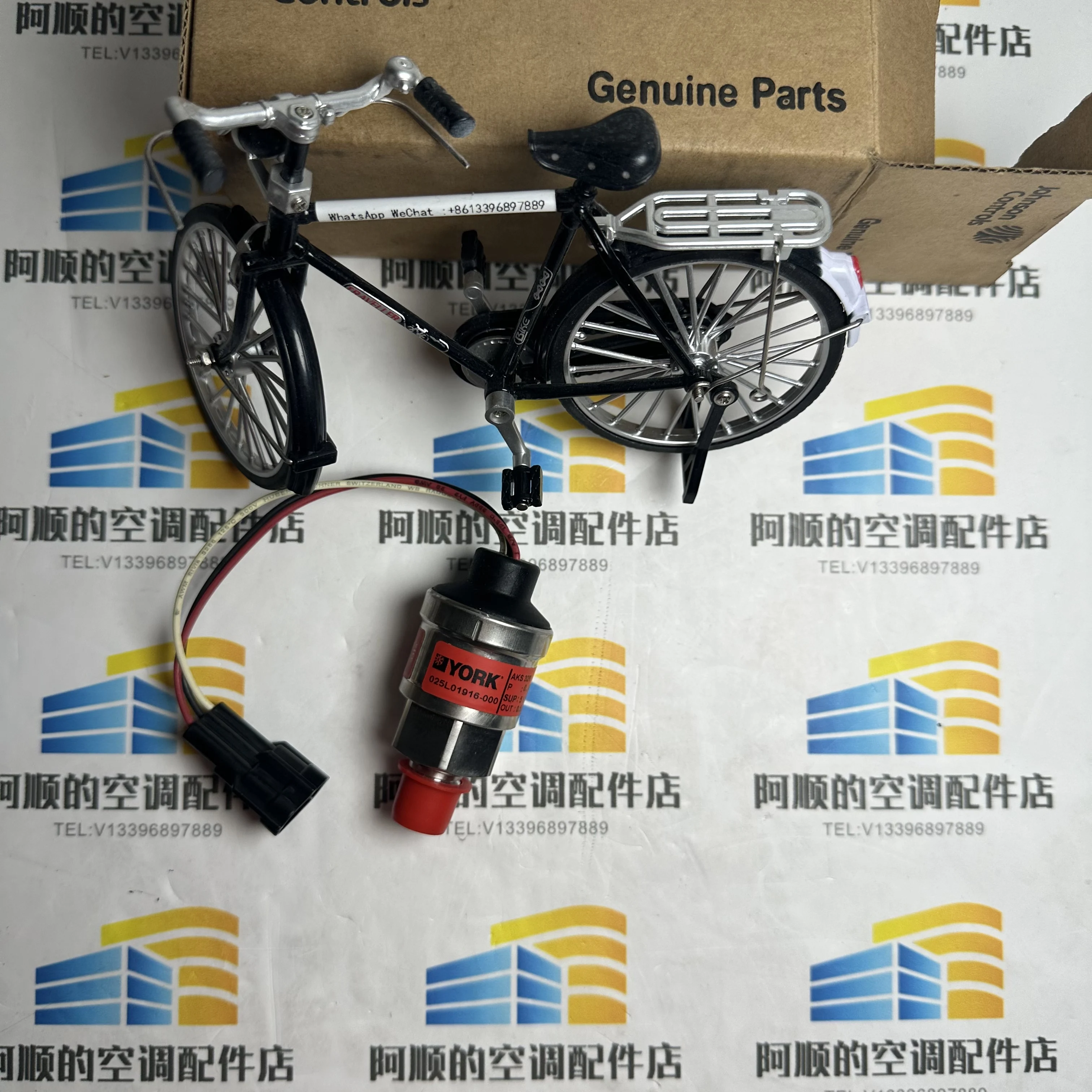 0-400 PSIG Pressure Transducer 025L01916-000 High Precision Measurement Sensor for Industrial Use