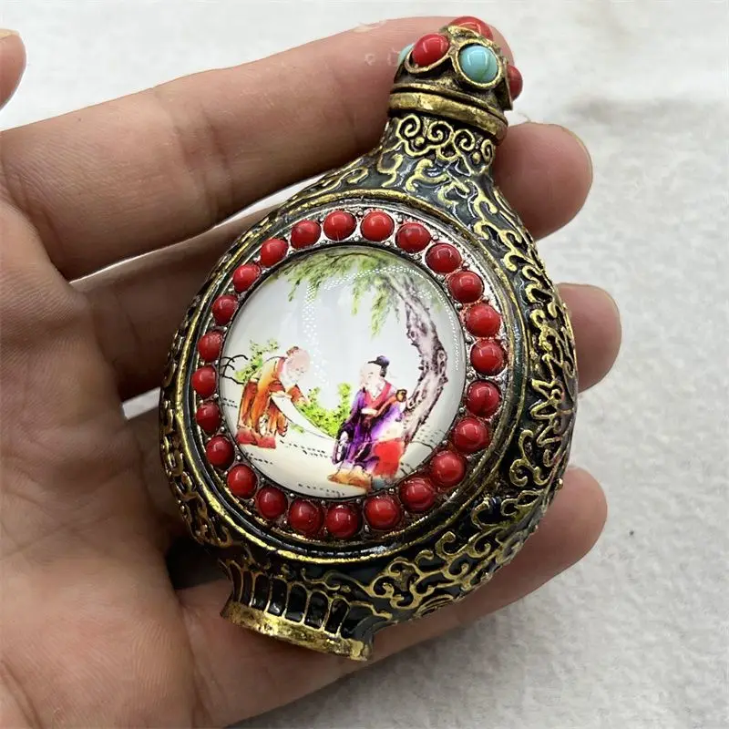 Retro Chinese chess Snuff Bottle mini bottle