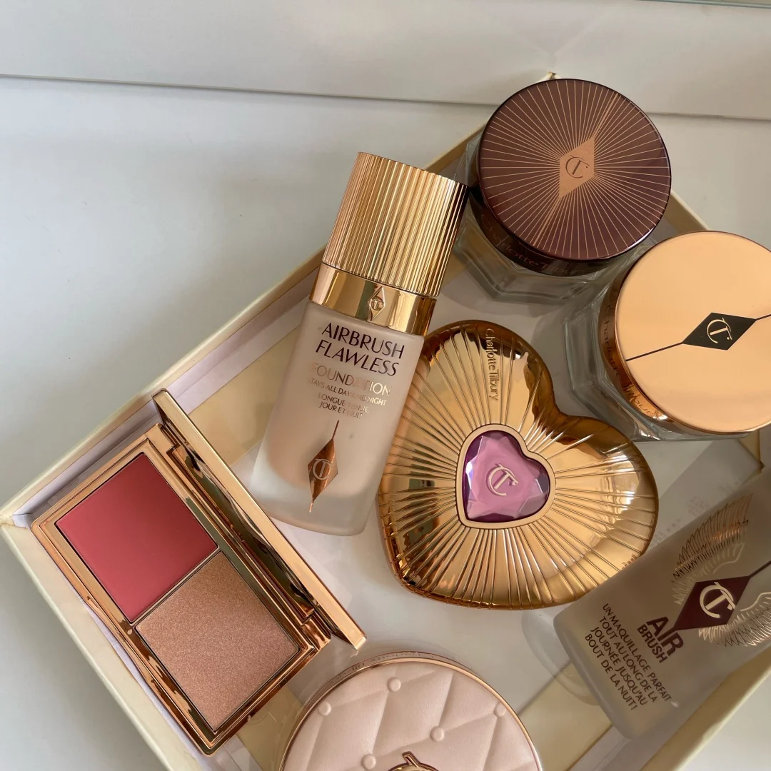 Charlotte Tilbury Plumping Filter Primer Radiant Blurring&Lip Cheat Pencil Velvety Transfer Proof Holiday Limited Edition Makeup