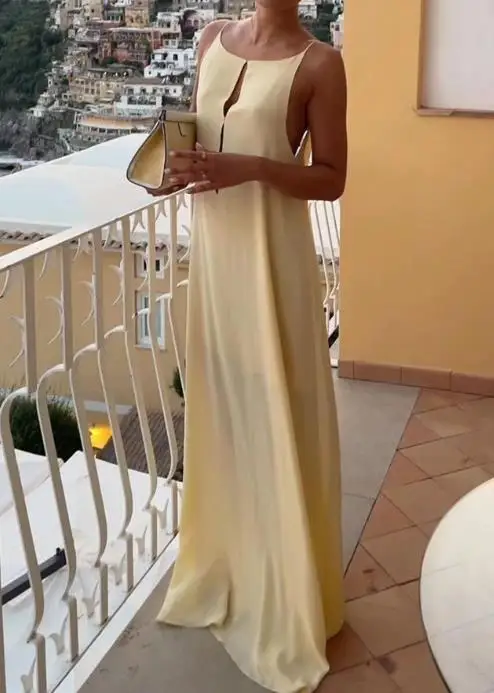 

Elegant High-End Style Strapless Long Dress with Summer Round Neck and Sexy Hollow Out Collar, Wide Truffle Back Suspender Dress
