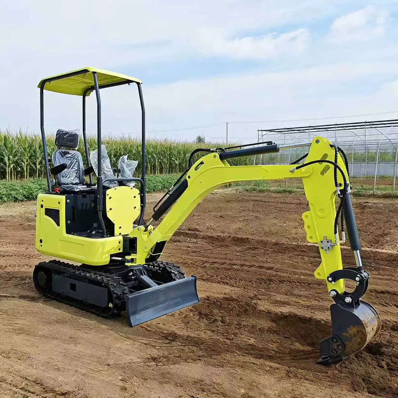 

Бесплатная доставка, мини-экскаватор, строительство Euro 5, CE EPA, дизельный маленький экскаватор, садовый гидравлический гусеничный мини-экскаватор по индивидуальному заказу