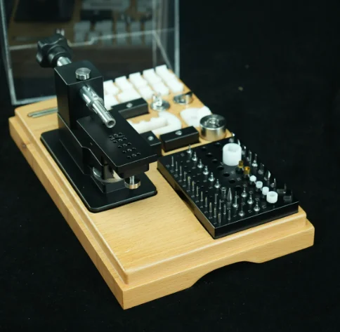 

Multifunctional Watch Repair Tool Kit for Watch Case And Cover Opening Professional Accessory Set for Watchmakers