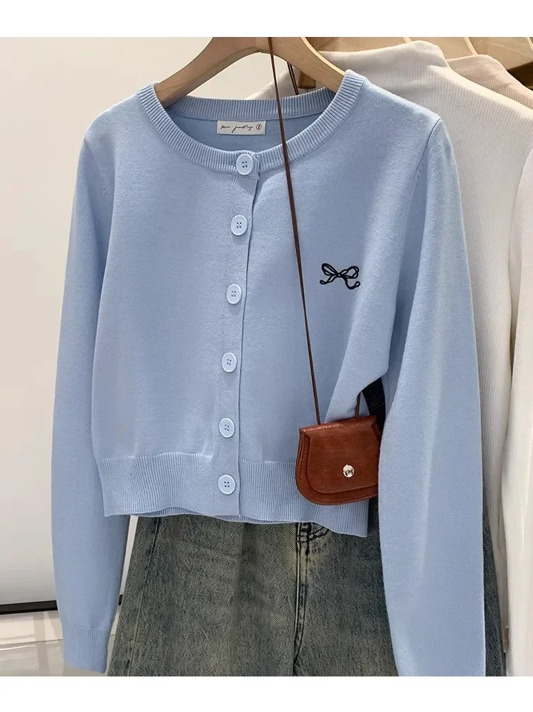 2026 Herbst Winter Damen Pullover Bestickter Schmeichelnder Strick Damen Cardigan Koreanisch Schick Einzigartiges Design Strickpullover Oberbekleidung Top – Detail 12