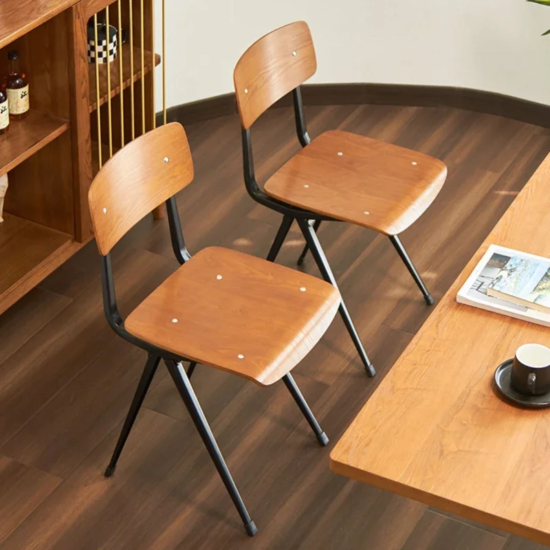 

American Industrial Style Dining Chair Retro Iron Office Seat Cafe Bar Chair with Backrest Comfortable Long-Seat Design for Home