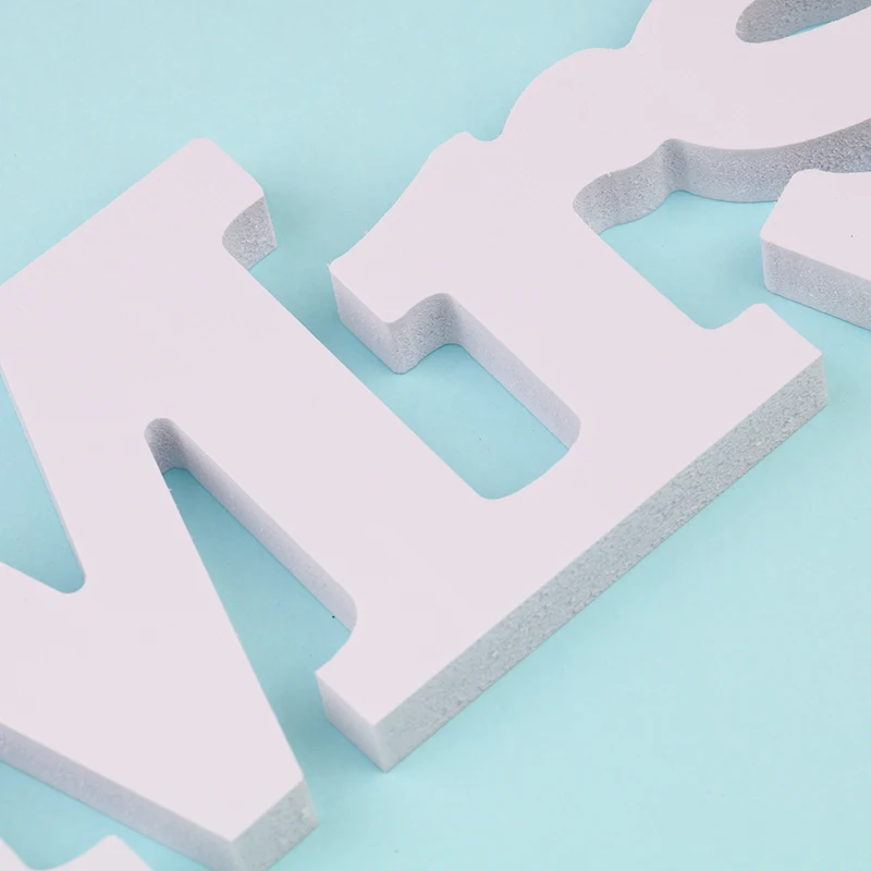 ديكور حفلة عيد ميلاد Mr & mrs ، علامة إبداعية بحروف بيضاء