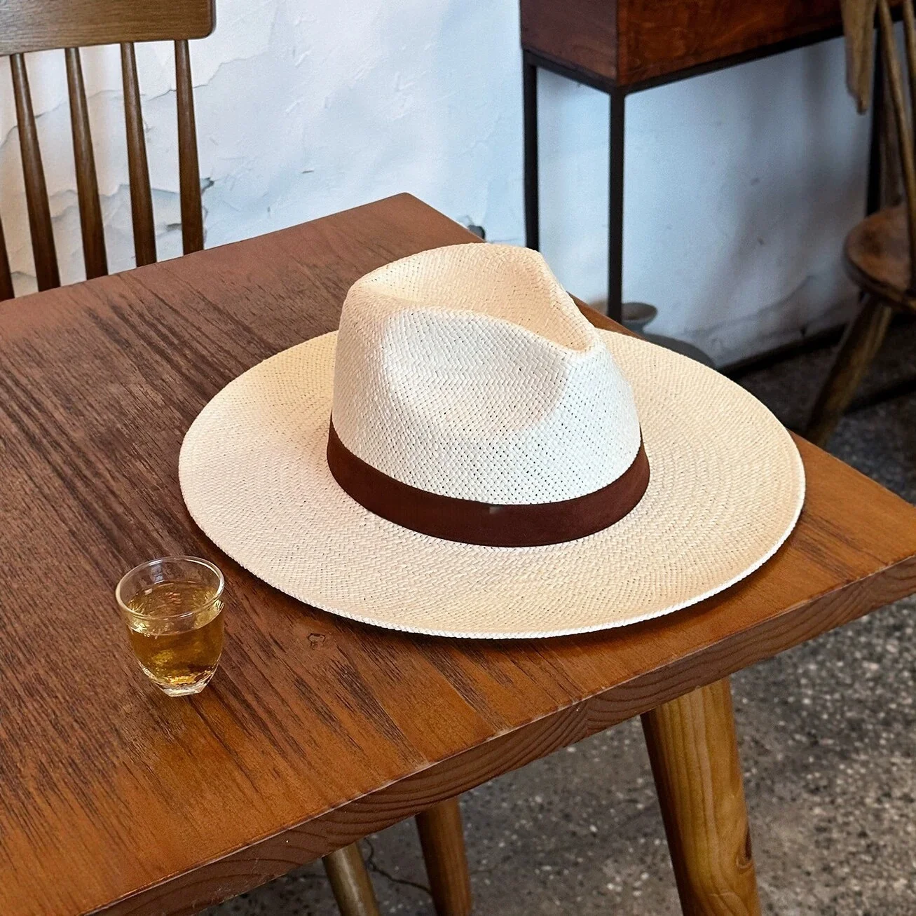 Men's and Women's Openwork Panama Straw Hats: Summer Sun Protection, Beach Jazz Hats, Vacation Flat-Topped Woven Hats