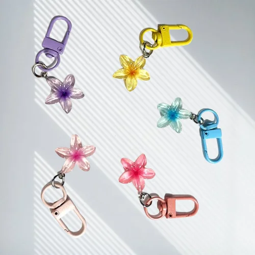 Farbiger transparenter Blumen-Schlüsselanhänger-Anhänger für Frauen und Mädchen, modisch, exquisiter Schlüsselanhänger, Taschendekoration, Schlüsselanhänger – Detail 6