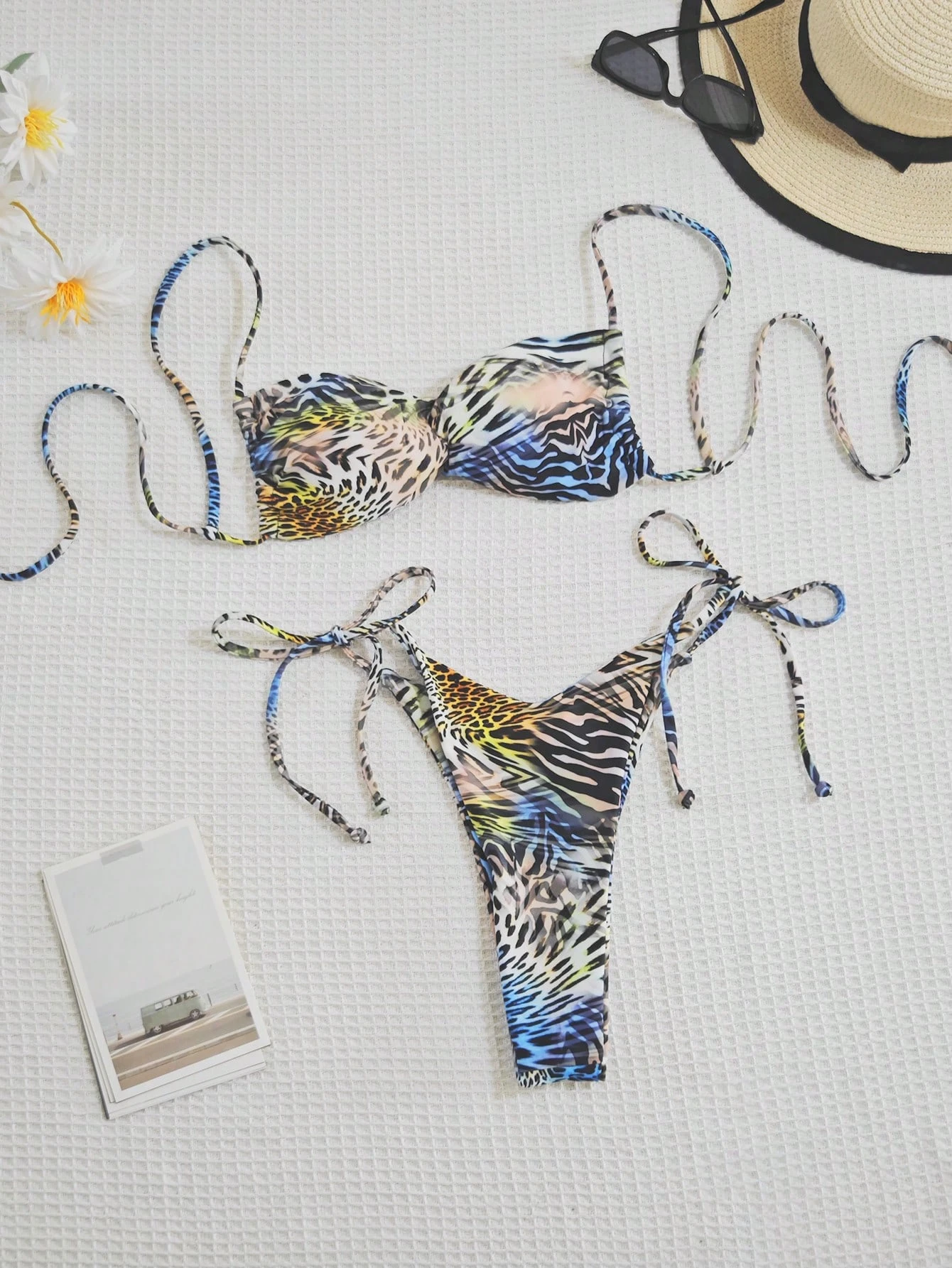 

2pcs Women's Leopard Print Spaghetti Strap Sexy Twisted Drawstring Top And High Cut Sexy Bottoms Bikini Set Female Beachwear