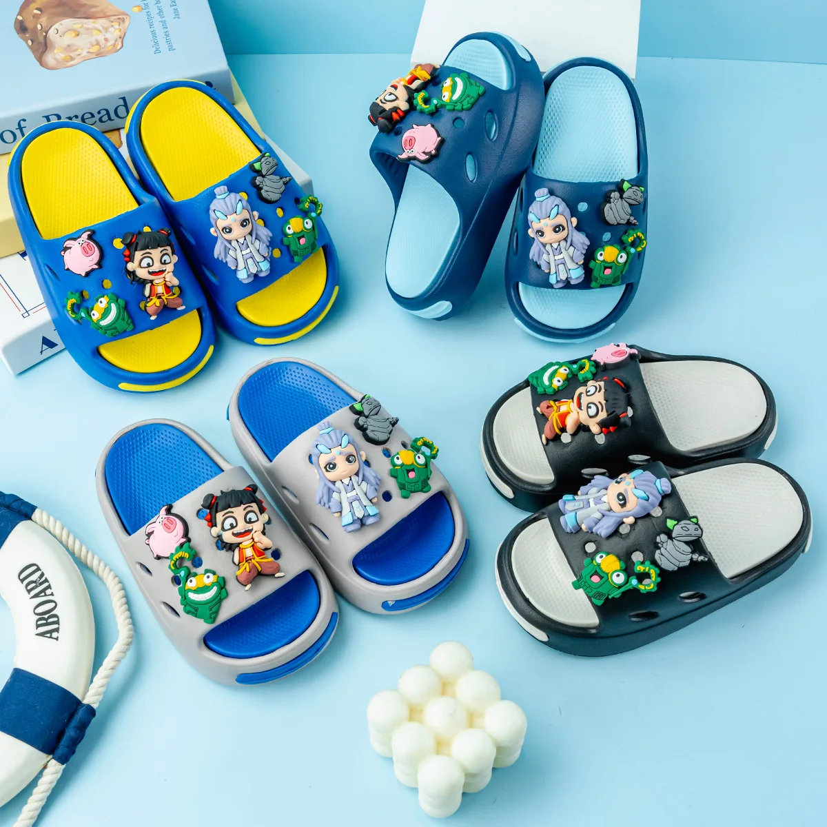 New Popular Cartoon Nezha Magic Beast Versatile Eva Slippers for Boys and Girls, Fashionable Dual-Color Soft-Soled Non-Slip Sandals 831