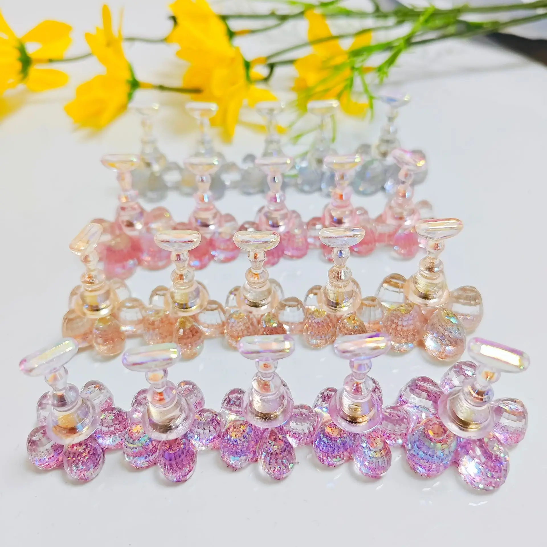 

1 Set Aurora Flower Base Nail Tip Showing Shelf Magnetic Nails Holder Practice Display Stand Manicure Press-On Training Tools