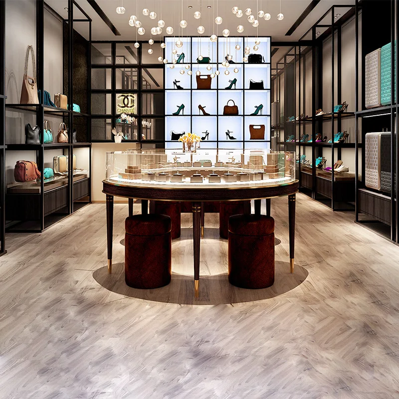 Custom. خزانة عرض الأمتعة وحقيبة السفر المخصصة للمصنع الحديث مع أرفف معدنية